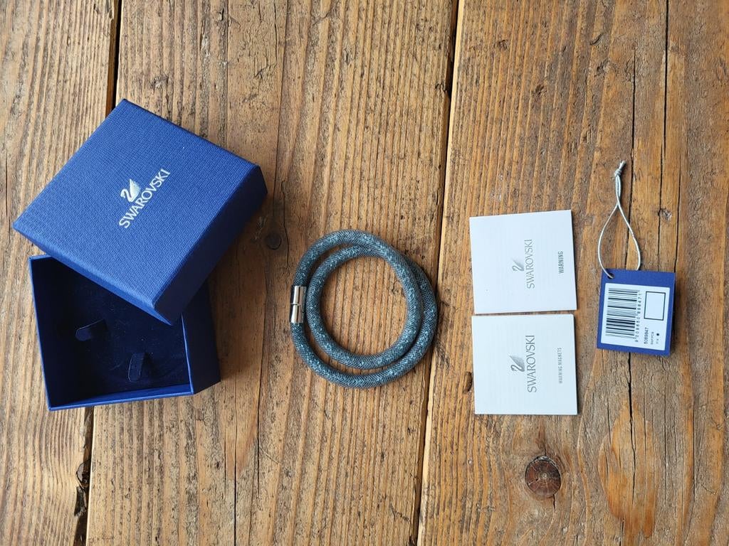 Swarovski Stardust Armband Grijs/Blauw - 40cm, Sieraden, Tassen en Uiterlijk, Armbanden, Zo goed als nieuw, Blauw, Ophalen of Verzenden