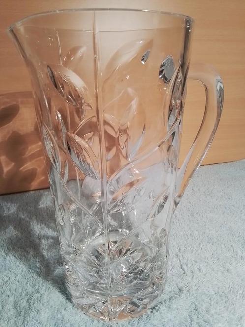 Prachtige kristallen Vaas/Schenkkan bladmotief, Huis en Inrichting, Woonaccessoires | Droogbloemen, Zo goed als nieuw, Ophalen