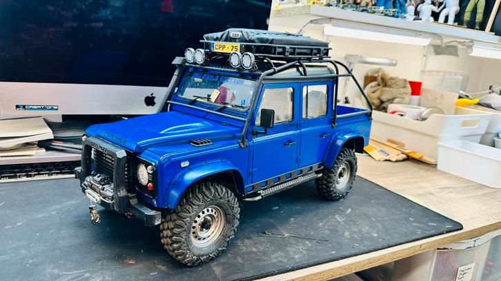Boomracing BRX02 link met Land Rover D110, Hobby en Vrije tijd, Modelbouw | Radiografisch | Auto's, Zo goed als nieuw, Auto offroad