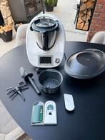 Thermomix TM5, Witgoed en Apparatuur, Keukenmixers, Ophalen, 4 liter of meer, 3 snelheden of meer, Zo goed als nieuw