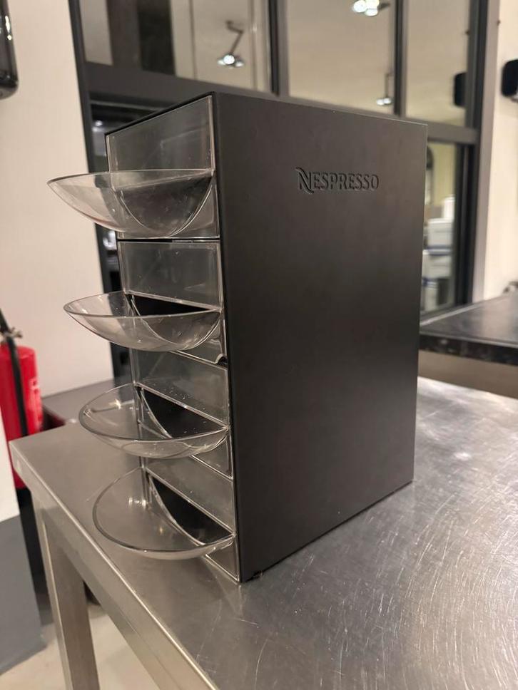 Nespresso Pad Houder - Zakelijk Model, Witgoed en Apparatuur, Koffiemachine-accessoires, Zo goed als nieuw, Ophalen