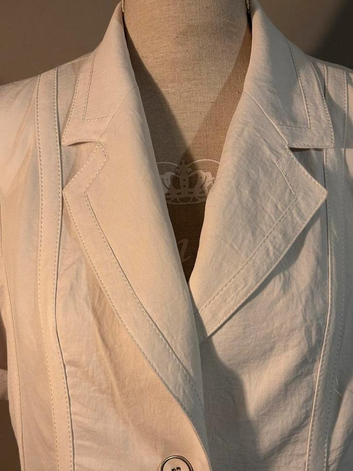 Wit Jasje Dames Maat 38 - Korte Mouw, Kleding | Dames, Jasjes, Kostuums en Pakken, Zo goed als nieuw, Jasje, Maat 38/40 (M), Wit