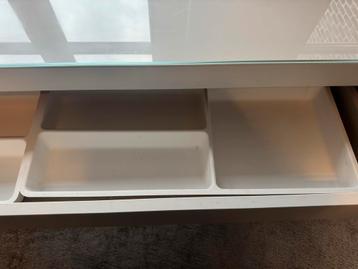IKEA Malm male-up tafel - afbeelding 6