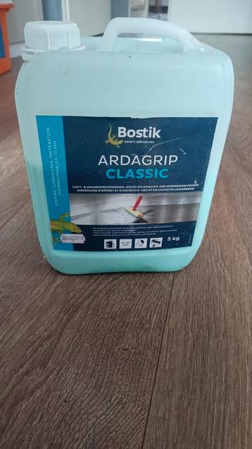 Bostik Ardagrip Classic halve fles hecht en voorstrijkmiddel beschikbaar voor biedingen