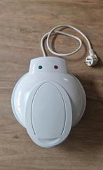 Cupcake maker van Watshome, wit , Ophalen of Verzenden, Zo goed als nieuw, Cupcakes, Bakvorm