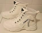 Leuke witte hoge sneaker maat 39, Kleding | Dames, Schoenen, Ophalen of Verzenden, Zo goed als nieuw, Wit, Sneakers of Gympen