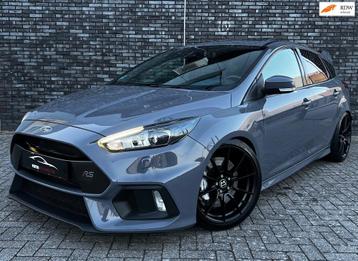 Ford Focus 2.3 RS 350pk|Schuifdak|Camera|Dealer Onderhoud|Cr beschikbaar voor biedingen