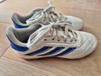 Voetbalschoenen mt 33 -Adidas, Sport en Fitness, Voetbal, Maat XS of kleiner, Ophalen of Verzenden, Zo goed als nieuw, Schoenen