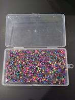 Doosje met 1000 spelden - Nieuw!, Hobby en Vrije tijd, Naaien en Fournituren, Ophalen of Verzenden, Nieuw, Garen of Naald(en)