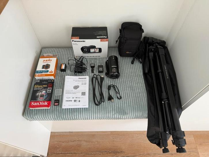 Panasonic HC-V785 met accessoires, Audio, Tv en Foto, Videocamera's Digitaal, Zo goed als nieuw, Geheugenkaart, Panasonic, 20x of meer
