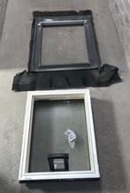 Ubbink dakraam WP+PVC 50x62 zo goed als nieuw, Doe-het-zelf en Verbouw, Glas en Ramen, Ophalen, Minder dan 80 cm, Minder dan 80 cm