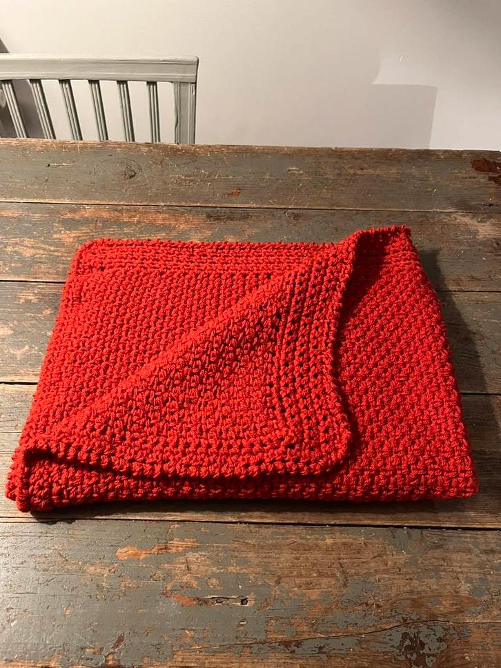 NIEUW HANDGEMAAKT BABYDEKEN DEKEN SPREI WIKKELDOEK WOL, Kinderen en Baby's, Dekens, Slaapzakjes en Inbakerproducten, Zo goed als nieuw