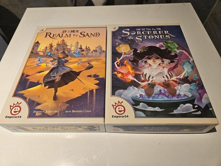 Te koop: bordspellen. Realm of sands + sorceror and stones, Hobby en Vrije tijd, Gezelschapsspellen | Bordspellen, Zo goed als nieuw