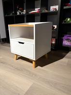 Kinder nachtkastje, Ophalen, Minder dan 45 cm, Zo goed als nieuw, Minder dan 55 cm