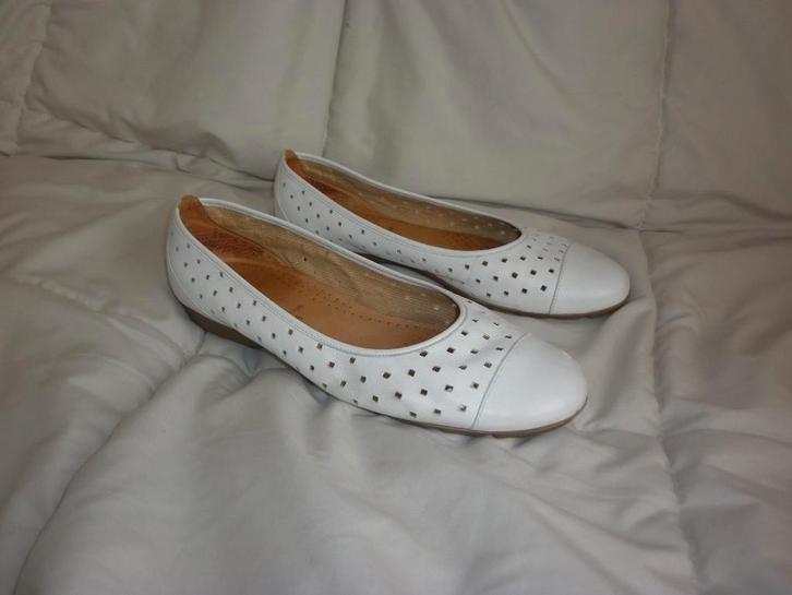 instappers maat 42 merk: Gabor, Kleding | Dames, Schoenen, Gedragen, Instappers, Wit, Ophalen of Verzenden