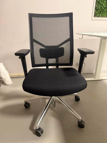 Verstelbare Donati Bureaustoel beschikbaar voor biedingen