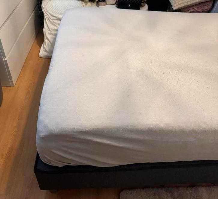 Grijze Boxspring 140x200 - Incl. Matras/Topper Optie, Huis en Inrichting, Slaapkamer | Bedden, Gebruikt, Twijfelaar, 140 cm, 200 cm