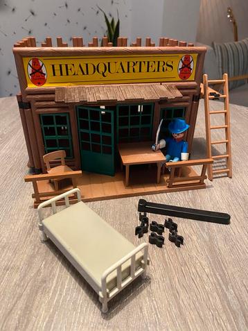 Vintage set 3429: Headquarters soldaten. beschikbaar voor biedingen