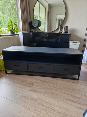 Tv meubel met 3 lades, zwart