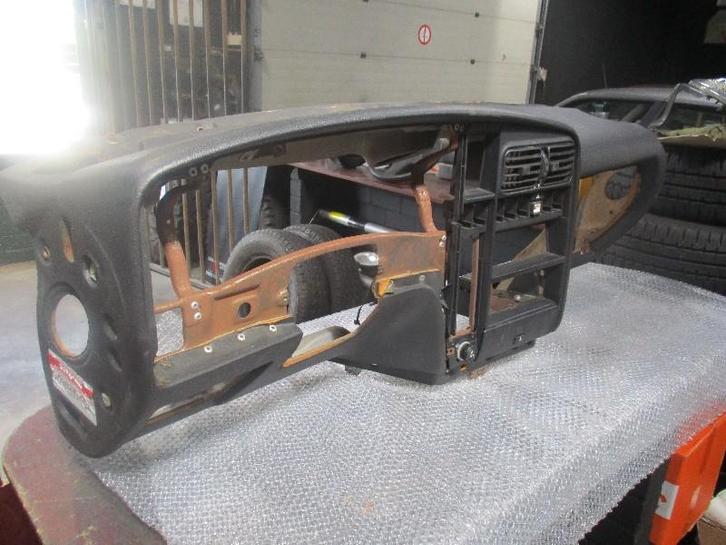 Dashboard Opel Omega A (1970-01/..) 90229457, Auto-onderdelen, Interieur en Bekleding, Opel, Gebruikt