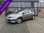 Toyota Auris 1.6 Dynamic, Airco, Navi, Voorwielaandrijving, Stof, Gebruikt, Zwart