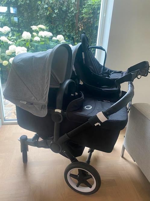 Bugaboo donkey duo grey tweeling zwart frame, Kinderen en Baby's, Tweelingen en Meerlingen, Zo goed als nieuw, Kinderwagen of Buggy