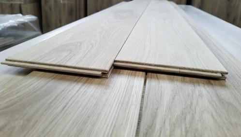 Eiken Lamelparket 240 cm, met 10mm bovenlaag eiken. Geolied, Doe-het-zelf en Verbouw, Vloerdelen en Plavuizen, Nieuw, Parket, Hout