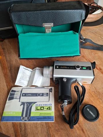 Yashica Electro 8 LD-4 Camera met Koffer & Boekjes beschikbaar voor biedingen
