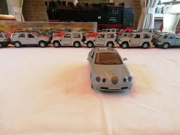 Cararama modelauto Jaguar schaal 1:43 beschikbaar voor biedingen
