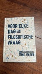 Voor elke dag een filosofische vraag of gedachte, Ophalen of Verzenden, Zo goed als nieuw