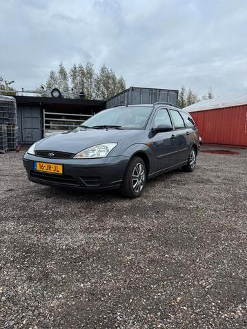 Ford Focus 1.6I 74KW 2002 Grijs beschikbaar voor biedingen