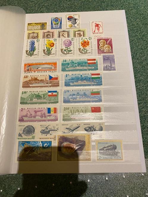 Verzameling postfrisse postzegels Hongarije, Postzegels en Munten, Postzegels | Europa | Hongarije, Postfris, Verzenden