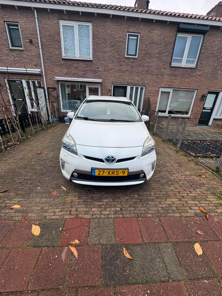 Toyota Prius 1.8 Plug-in Hybrid 136PK Aut 2012 Wit, Auto's, Toyota, Particulier, Prius, Hybride Elektrisch/Benzine, Plug-in hybride