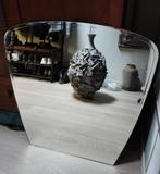 Grote Badkamerspiegel met Geslepen Rand, Ophalen, Zo goed als nieuw, Minder dan 100 cm, Overige vormen