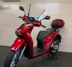 Gave en jonge Honda SH150i slechts 5600km!, Motoren, Motoren | Honda, Scooter, HONDA, Bedrijf, Onbekend