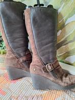 Laarzen maat 41 leer met bont sleehak bruin ugg, Kleding | Dames, Schoenen, Ophalen of Verzenden, Zo goed als nieuw, Bruin, Hoge laarzen
