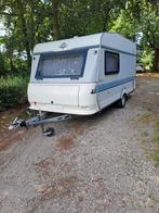 Hobby 425 classic. Met voortent,luifel,schuifluifel, Caravans en Kamperen, Hobby, Tot en met 3, Particulier, Lengtebed