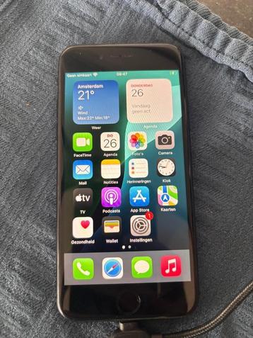 iPhone SE 2020 | 128GB | Topstaat | Incl. Oplaadkabels beschikbaar voor biedingen