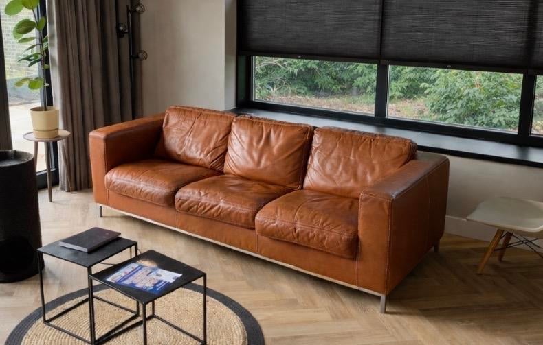 Leren bank - Gebruikt, met gebruikssporen, Ophalen, Gebruikt, Driepersoons, Rechte bank