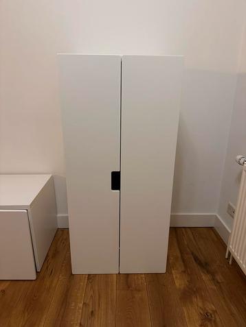 Ikea kleding kast beschikbaar voor biedingen