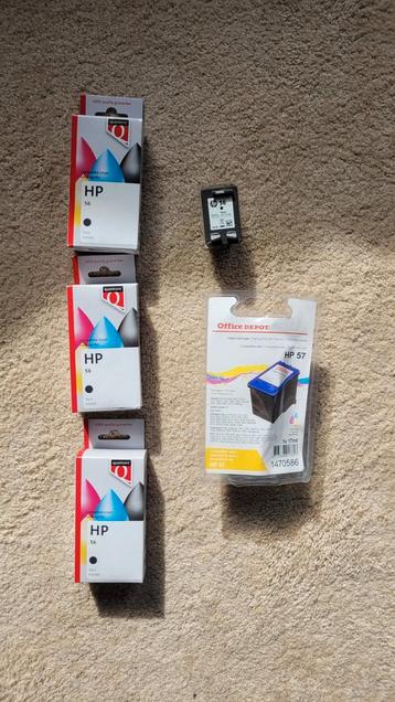 
HP inktcartridges 4x zwart HP 56. 1x kleur HP 57

 beschikbaar voor biedingen