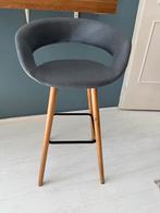 Wooden high chair (x1) or (x2), 1 kruk, Ophalen of Verzenden, Zo goed als nieuw, 60 tot 90 cm