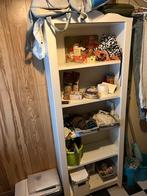 Kastje gratis af te halen, Met plank(en), Gebruikt, 150 tot 200 cm, 25 tot 50 cm