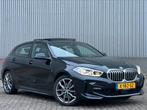 BMW 1-Serie 120i M sport | AUTOMAAT | PANO | GARANTIE | LEAS, Auto's, BMW, Te koop, Geïmporteerd, Benzine, 73 €/maand