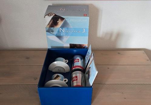 illy art collection Norma Jean 2002 International Flight, Verzamelen, Porselein, Kristal en Bestek, Nieuw, Kop en/of schotel, Ophalen of Verzenden