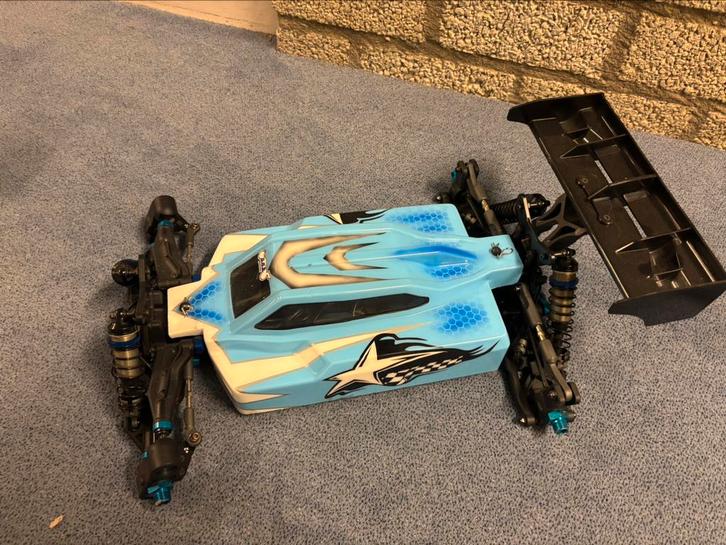 Team Associated RC 8. B4e, Hobby en Vrije tijd, Modelbouw | Radiografisch | Auto's, Zo goed als nieuw, Auto offroad, Ophalen of Verzenden