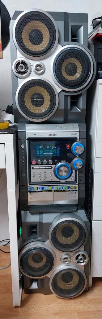 Samsung Hifi Set met Speakers beschikbaar voor biedingen