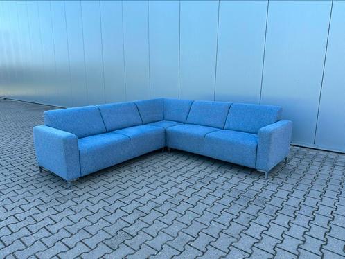 GRATIS LEVERING | LICHT GRIJS/BLAUW HOEKBANK | GEREINIGD, Huis en Inrichting, Banken | Bankstellen, Gebruikt, Hoekbank, Vierpersoons of meer