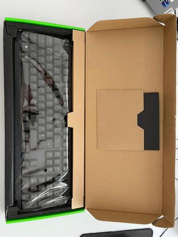 Razer DeathStalker V2 (Duitse QWERTZ layout). beschikbaar voor biedingen