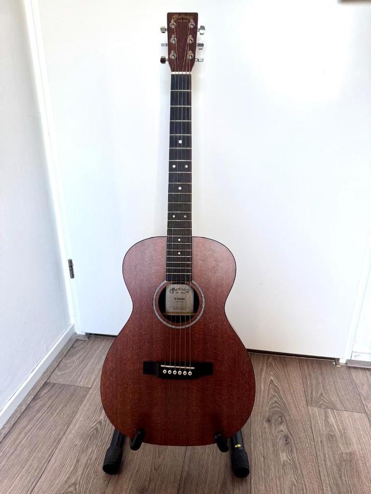 Linkshandige westerngitaar Martin, Muziek en Instrumenten, Snaarinstrumenten | Gitaren | Akoestisch, Zo goed als nieuw, Western- of Steelstringgitaar